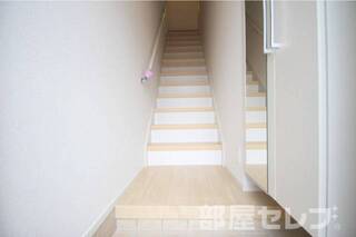 ※202号室の写真を流用しています。