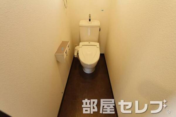 トレイも広い。快適。。