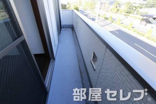 日当り良好なバルコニー。