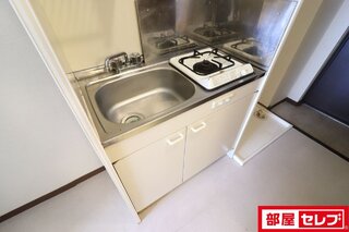 ※303号室内装写真参照