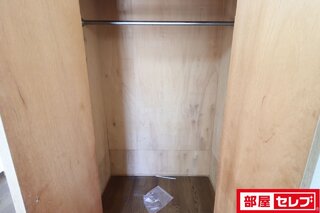 ※303号室内装写真参照
