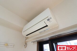 ※303号室内装写真参照
