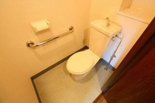 キレイなトイレです。