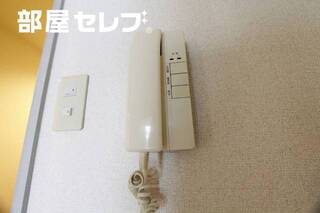 インターホン。