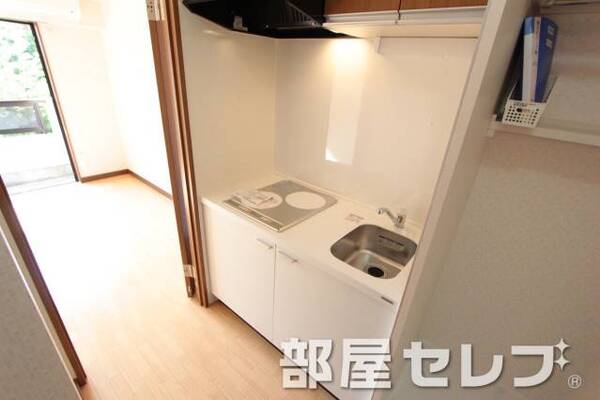 2口コンロがあって、料理しやすいですね。イメージ写真