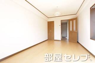 広々としたリビングで生活しやすいですね。