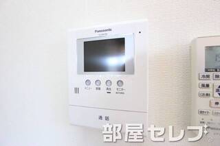 安心TVモニターホンです。