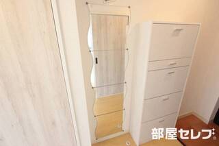 全身鏡があるのはうれしいです。