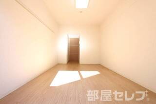 ※105号室の写真を流用しています。
