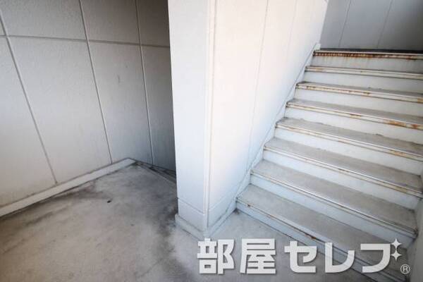 キレイに掃除された廊下です。