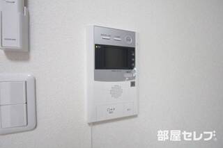 相手の顔が確認できて安心です。