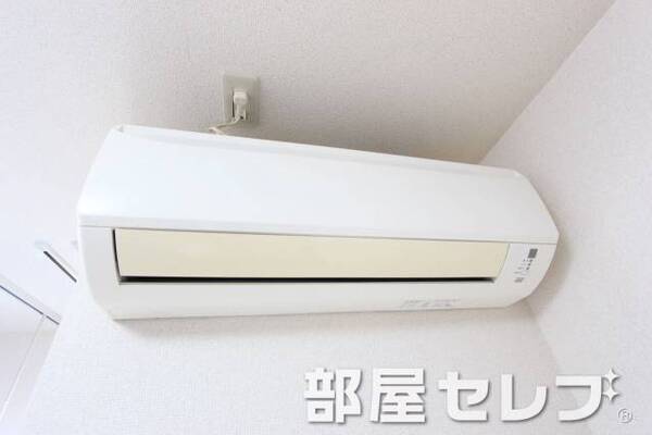 エアコンで快適生活を。イメージ写真