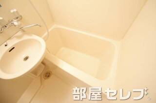 お風呂もきれいにしています。