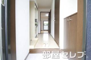 玄関口。