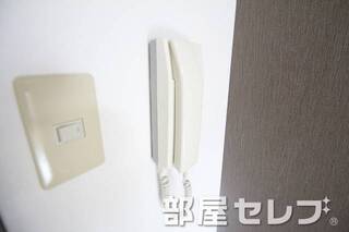インターホン。