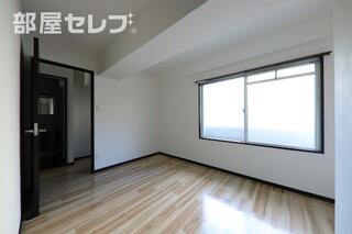 オシャレな内装ですよね。