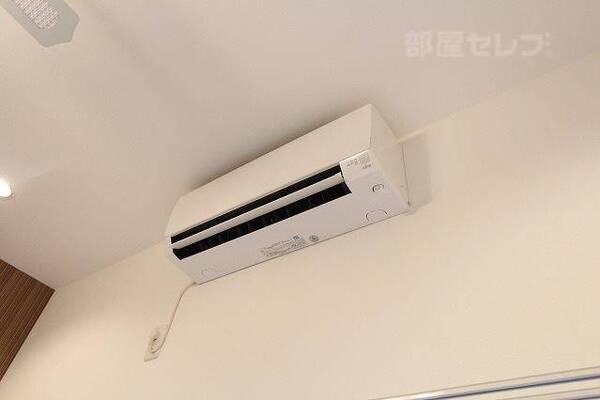 ※102号室内装写真参照