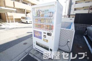 自動販売機。
