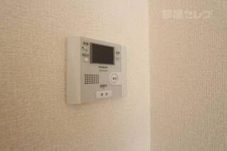 ※102号室内装写真参照