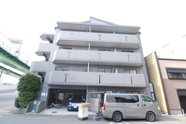 駅近の物件です