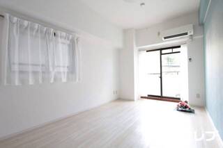 広めのお部屋です
