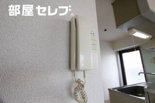 インターホン。