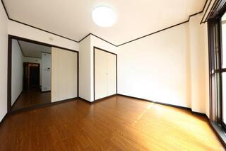 反転タイプのお部屋の写真です。