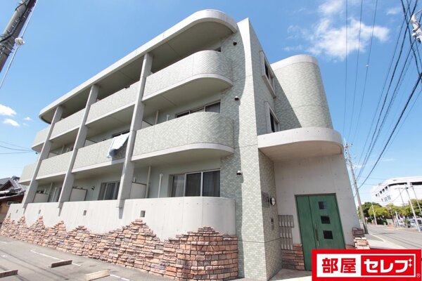 キレイな建物。女性に人気です。