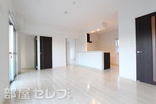 203号室参照