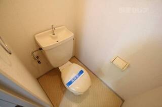 清潔感のあるトイレです。