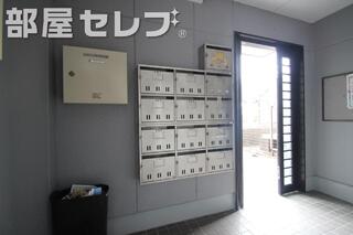 エントランス付近。