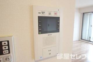 テレビモニター付きインターホン　イメージ写真