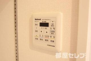 浴室乾燥・暖房・冷風付き　イメージ写真