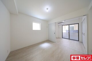 物件図面、確認済証、間取り図等格納されております。