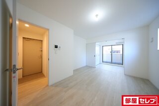 物件図面、確認済証、間取り図等格納されております。