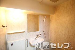 鏡付きは嬉しいですね。