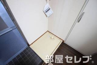 室内洗濯機置場です。