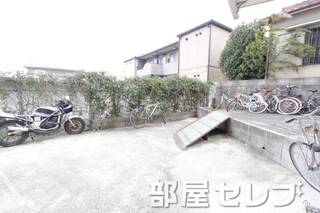 駐輪場はこちら。