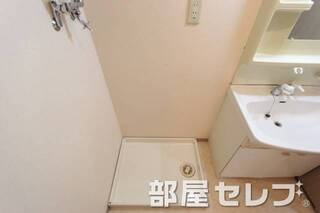 洗濯機置き場はこちら。