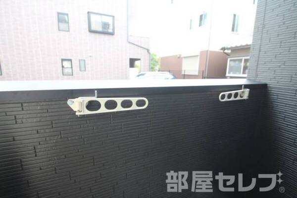 ※103号室の写真を流用しています。