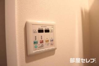 浴室乾燥機も付いています