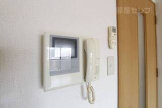 ※702号室室内参照