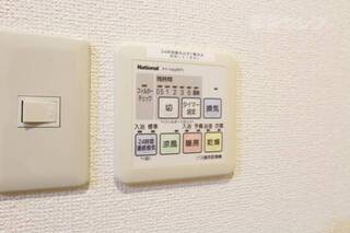 ※702号室室内参照