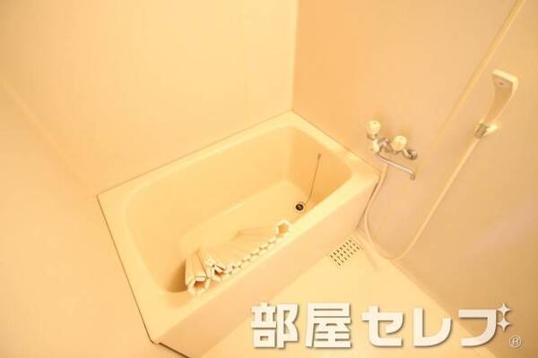 お風呂もきれいにしています。