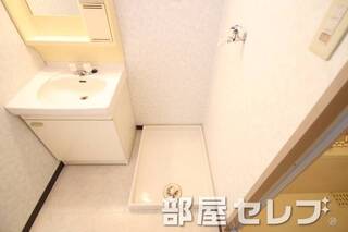 室内洗濯機置き場。