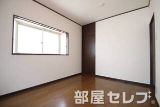 違う角度からの居室。