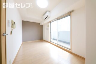 6.5の洋間です