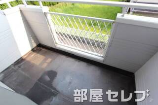 ベランダもゆとりがありそうですね。