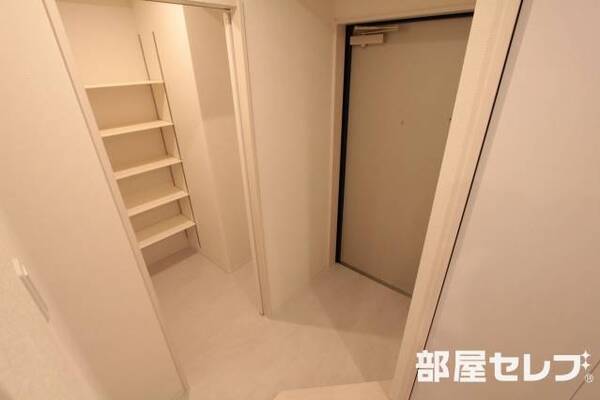 玄関の様子。