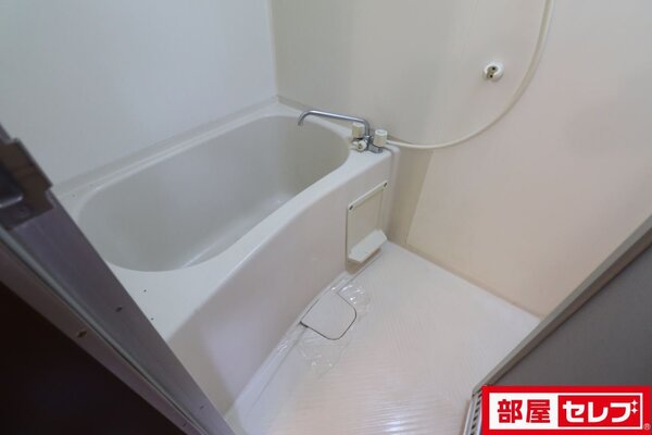 ※2B号室室内参照